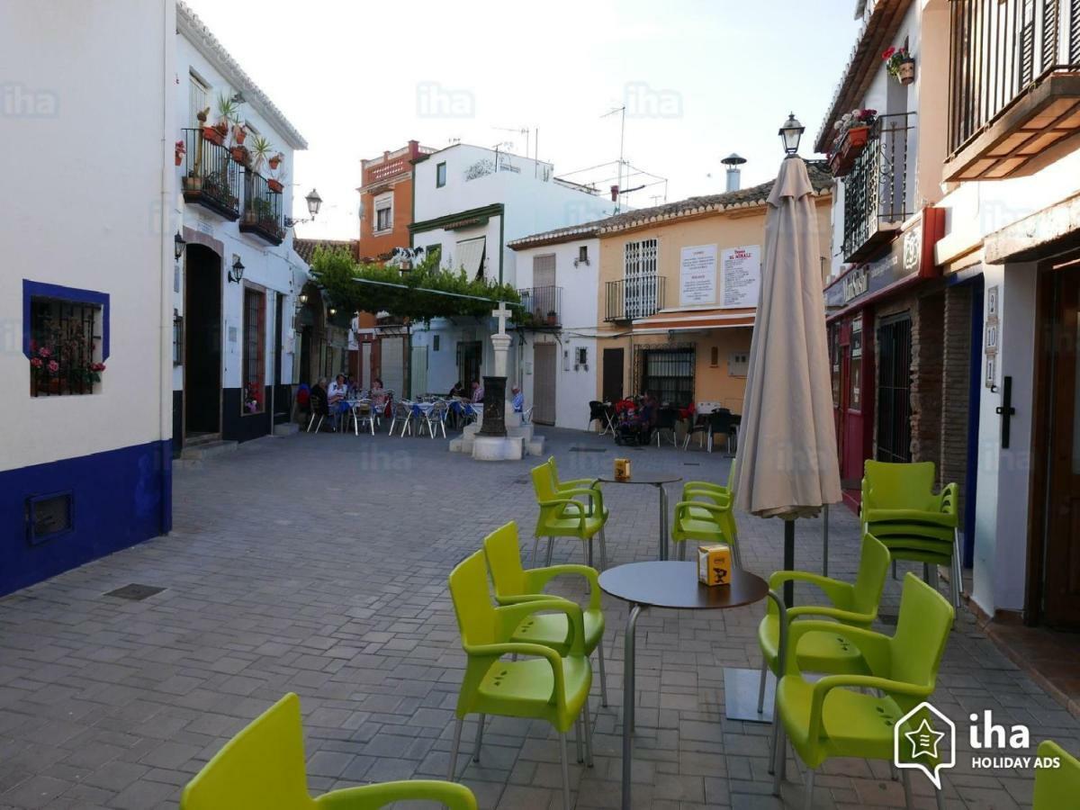 Planta Baja Con Porche Y Piscina, Cerca Del Mar *